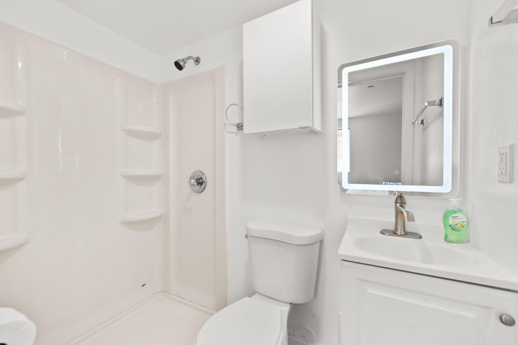 Perfect Location Near Usc, 1Bedroom With Shared Access Los Angeles Kültér fotó